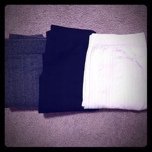 3 pairs of fleece lined leggings